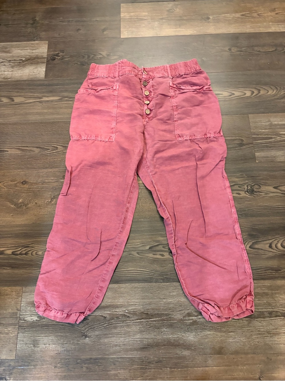 Woman’s Sundance Rose Button-Front Relaxed Cargo size 16